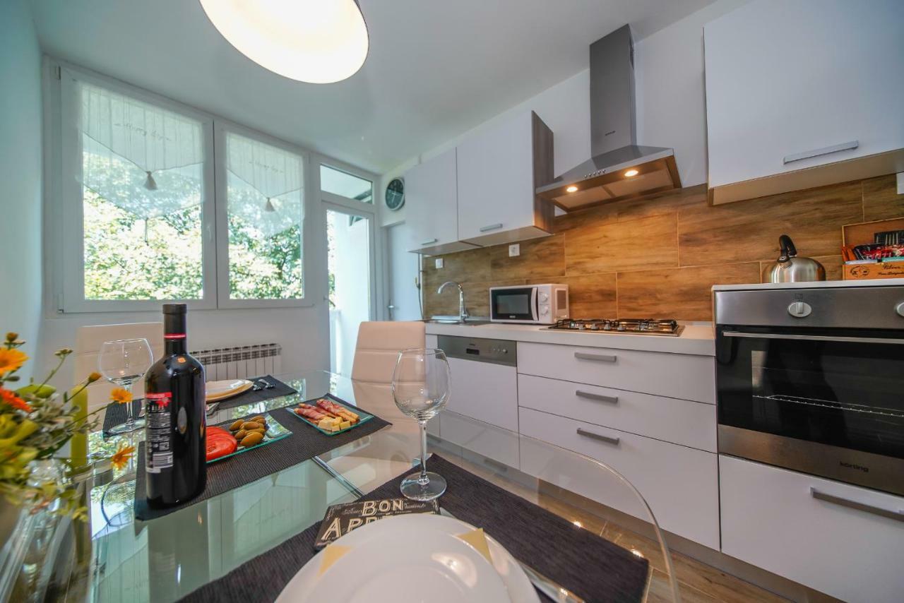 Apartment Happy Day Varaždin Eksteriør billede