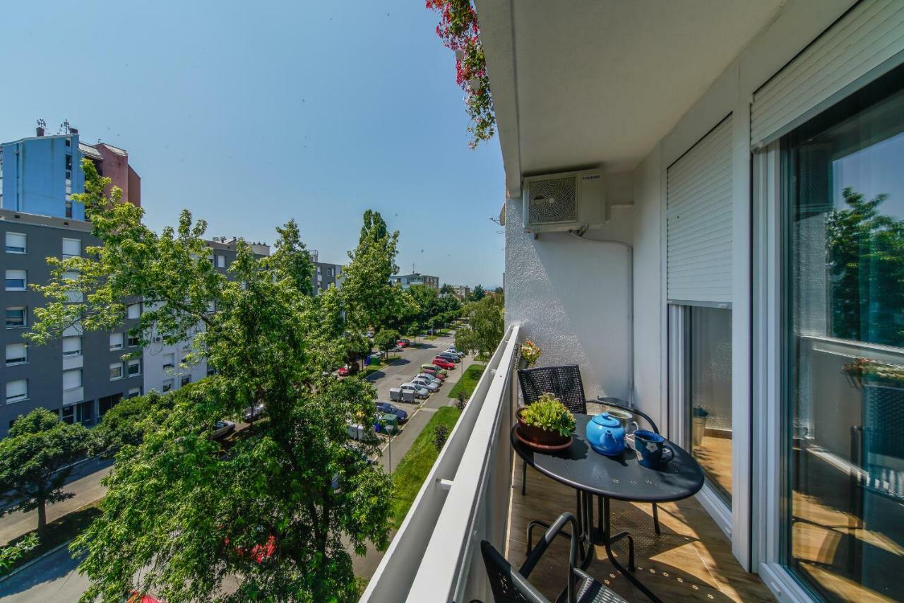 Apartment Happy Day Varaždin Eksteriør billede